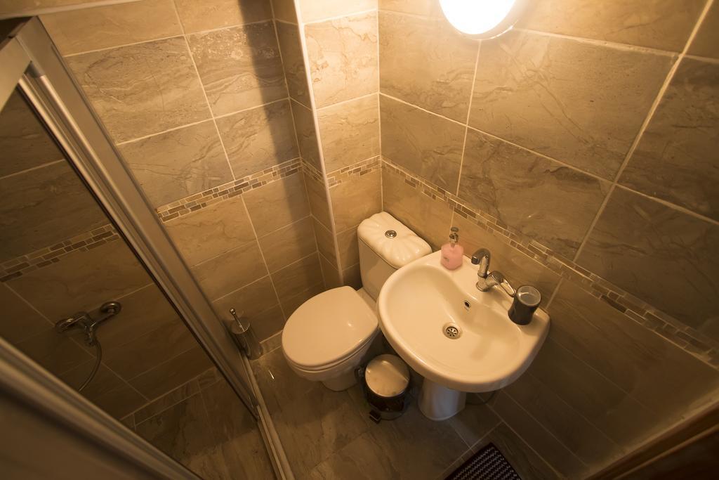 ホテルIstanbul Erasmus House エクステリア 写真